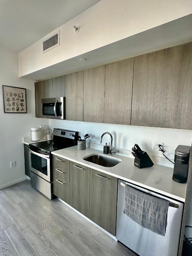 Beautiful Downtown Ocean View. Apartment Маями Екстериор снимка
