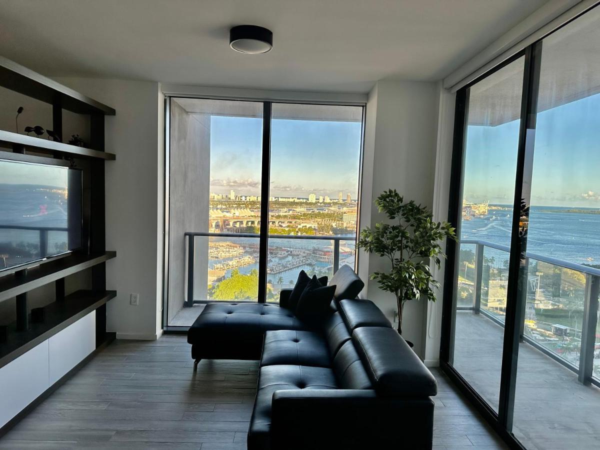 Beautiful Downtown Ocean View. Apartment Маями Екстериор снимка